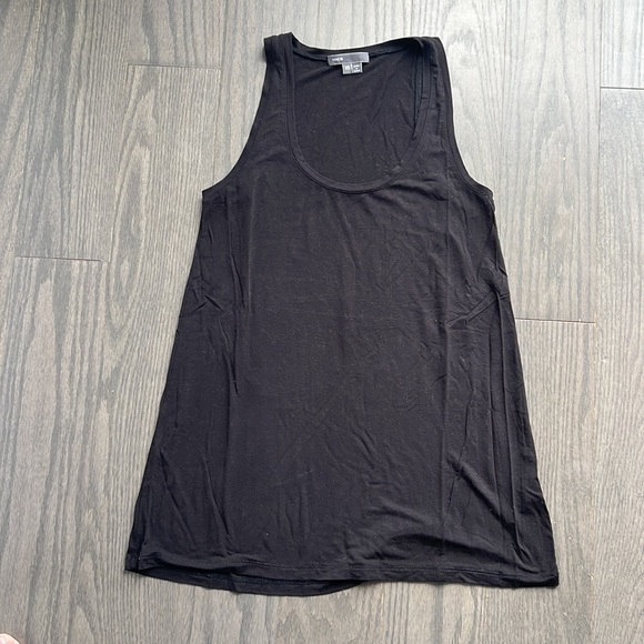 Vince scoop-neck tank top, size XS - Picture 1 of 2